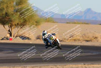 media/Dec-07-2024-CVMA (Sat) [[21c5f1ef85]]/Race 13-Amateur Supersport Middleweight/